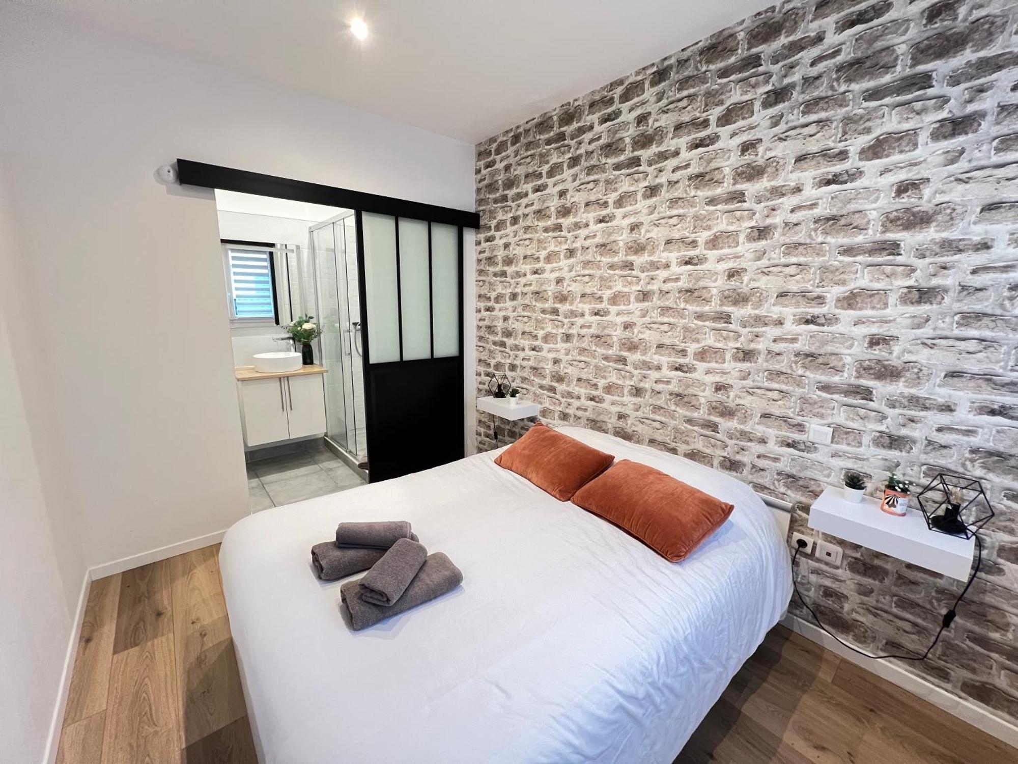 Apartamento Le Rémois - CENTRE - Cour privative - WIFI Reims Exterior foto