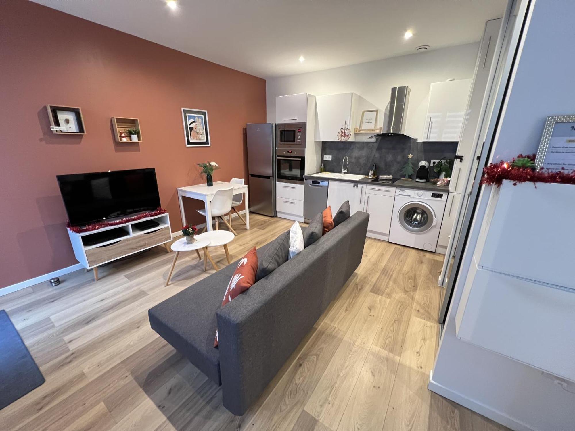 Apartamento Le Rémois - CENTRE - Cour privative - WIFI Reims Exterior foto